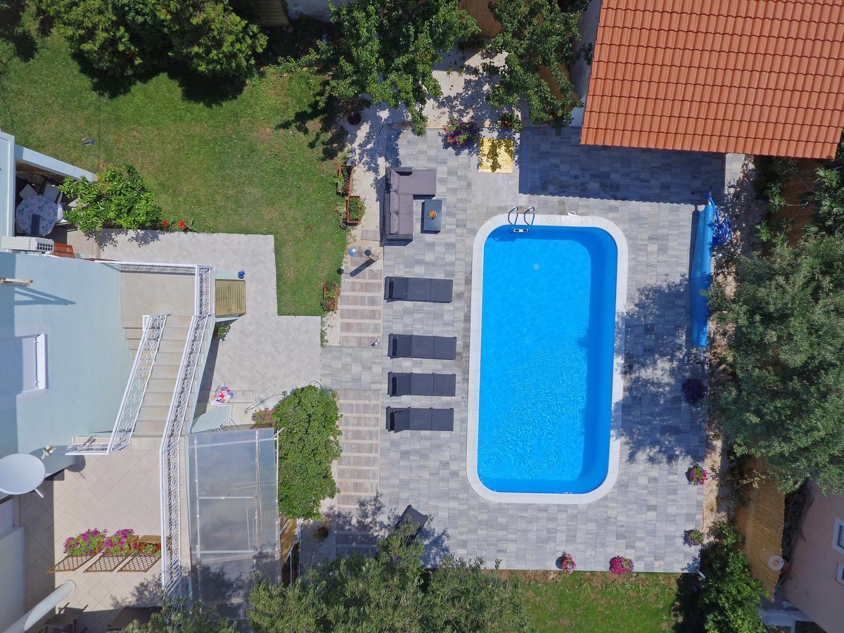 Apartments Mia Bibinje Buitenkant foto